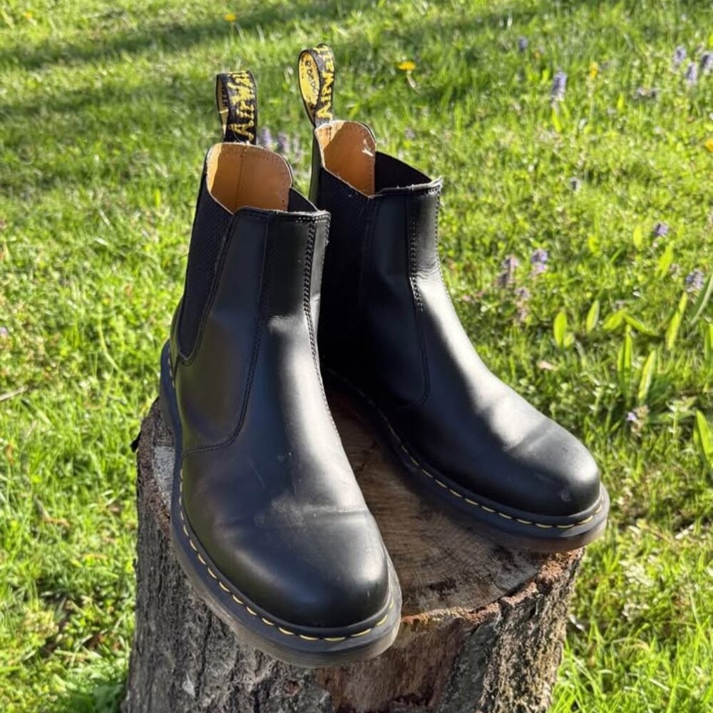Doc Martens Chelsea Boots